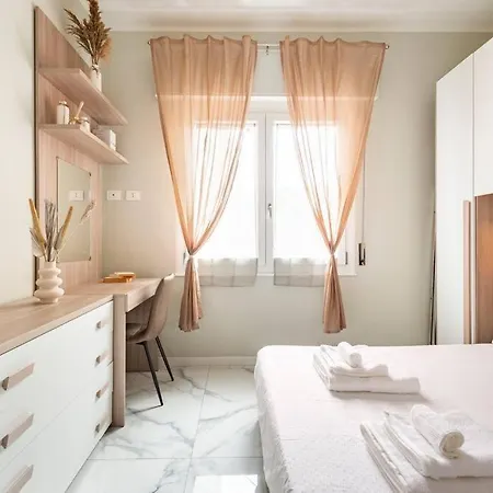Appartamento Freeland House *